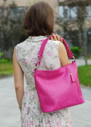 Шкіряна малинова сумка на плече, італія, кольори в асортименті3 фото