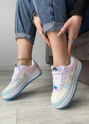 Нереальные женские кроссовки nike air force 1 multicolour цветные меняют цвет на солнце6 фото