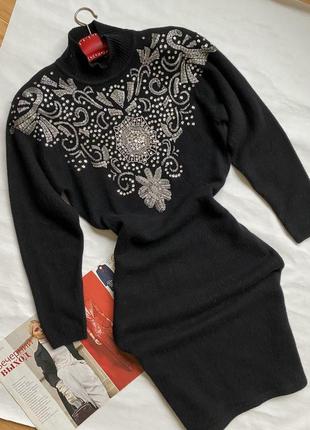 Тепла сукня міді з вишивкою із бісеру tania bee .2 фото