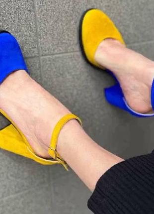 Туфлі замшеві блакитно жовті на вісокому каблуці 9см