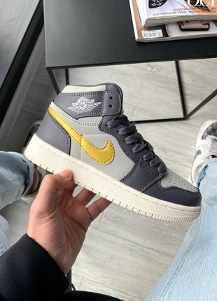 Крутые женские высокие кроссовки nike air jordan retro 1 grey gold stockx серые с золотистым