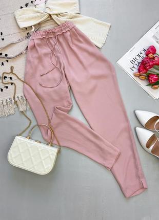 Женские пудровые розовые брюки на высокой посадке1 фото