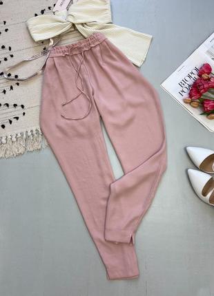 Женские пудровые розовые брюки на высокой посадке2 фото