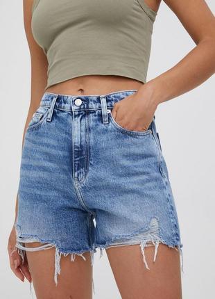 Классные шорты от calvin klein