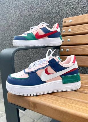 Нереальні жіночі кросівки nike air force 1 multicolor темно-сині рожеві кольорові