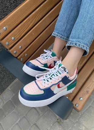 Нереальные женские кроссовки nike air force 1 multicolor тёмно-синие розовые цветные4 фото