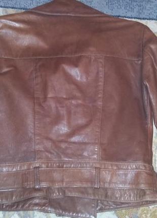 Італійська шкіряна куртка фабрична.2 фото