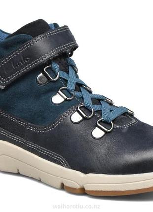 Ботинки clarks tri spike inf