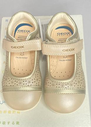 Детские полностью кожаные туфли geox jodie 22,23 для девочке туфлі дівчинці2 фото