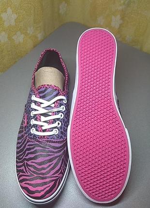 Крутые кеды vans original9 фото