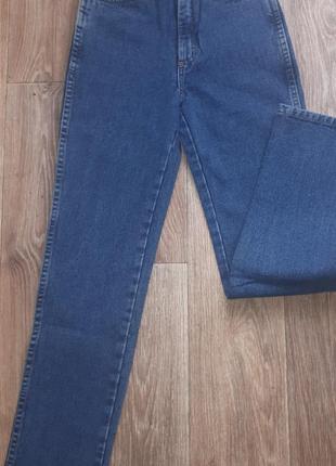 Фірмові молодіжні джинси різних розмірів.7 фото