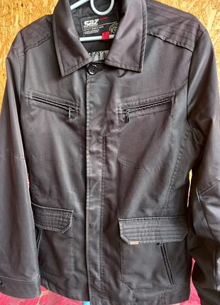 Ветровка размер 46-48