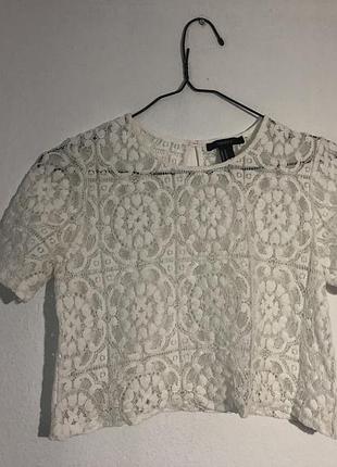 Укорочена біла блузка футболка ажур