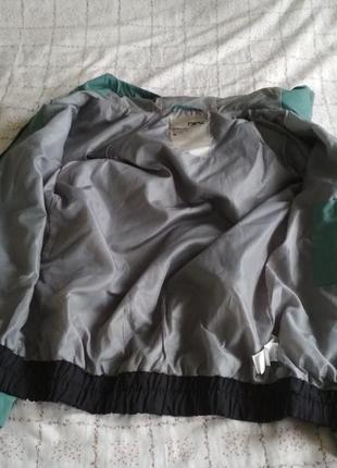 Куртка вітровка проти дощу зелено-чорна4 фото