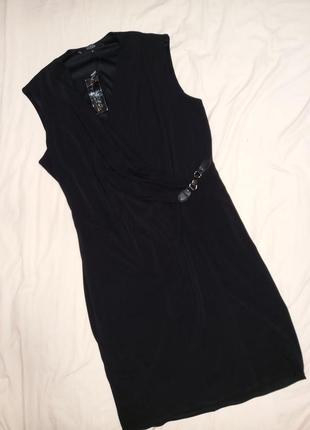 Шикарное нарядное классическое чёрное платье на запах