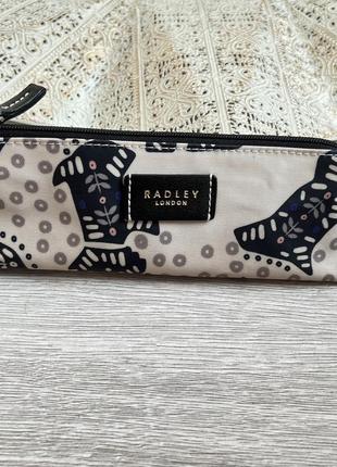 Косметичка пенал radley оригінал1 фото