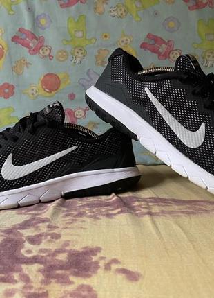 Жіночі кросівки nike black floral sail shoe sale clearance store 4 (gs)