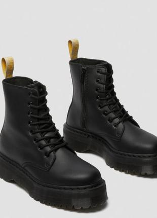 Ботинки оригинал dr. martens vegan jadon 2 mono platform w 25310001 платформа жадон original4 фото