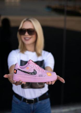 Жіночі кросівки nike air force 1 low just do it pink