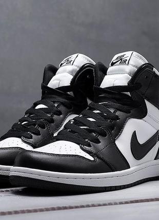 Джордан. кросівки чоловічі