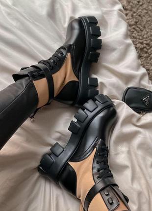 Жіночі ботінки  prada boots zip pocket black nude v2 женские ботинки  прада