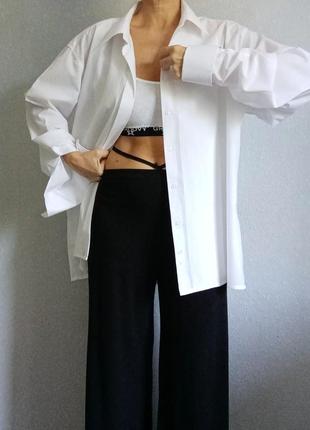 Базовая белая рубашка оверсайз