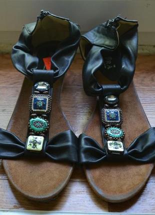 Черные босоножки с декоративными камнями, новые сандалии, р.401 фото