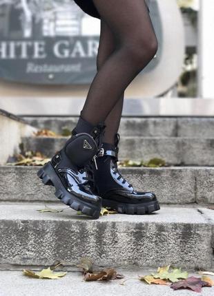 Жіночі ботінки  prada leather boots nylon pouch black 4 женские ботинки прада4 фото
