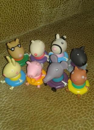 Іграшки гумові peppa pig