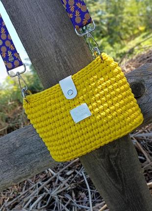 Жовта сумка крос-боді жовта маленька сумочка