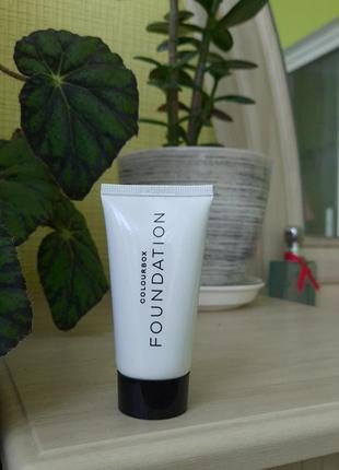 Тональна основа colourbox