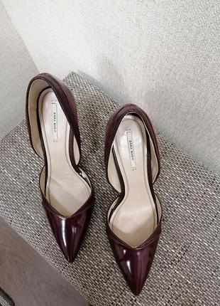 Туфлі zara
