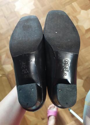 Шкіряні італійські туфельки 35