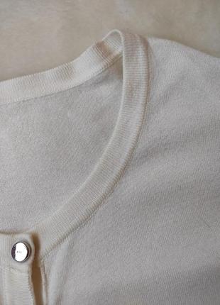 Білий кремовий светр, кофта з гудзиками кардиган плісе складками на спині джемпер8 фото