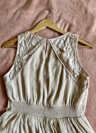 Сукня міні із мереживом сарафан пудровий8 фото