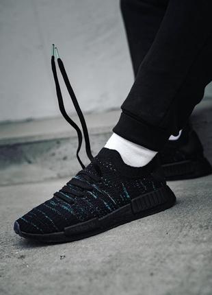 Кроссовки adidas nmd r1 parley primeknit