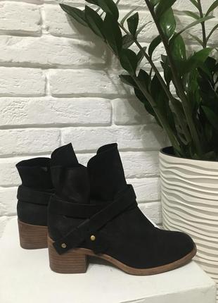 Ботинки ugg1 фото