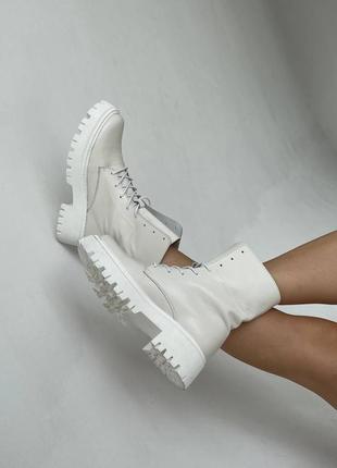 Берци ботинки белые кожаные7 фото