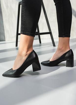 3744👑туфли на каблуке в искусственной коже
