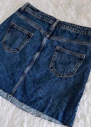 Стильна джинсова спідниця denim co зі вставками з боків4 фото