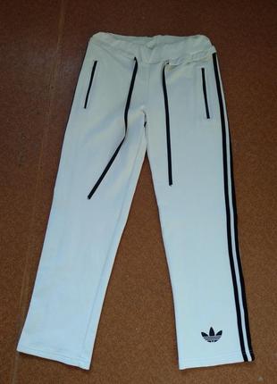 Спортивные штаны