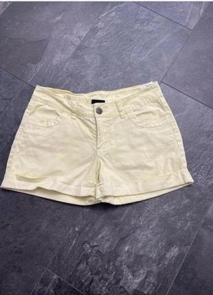 Шорті