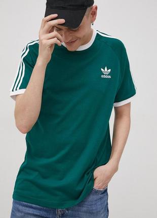 Футболка adidas adicolor classics 3-stripes tee