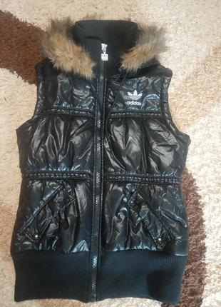 Жилетка осінньо-весняна