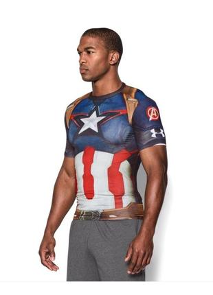 Футболка фирменная мужская under armour alter ego captain america compression t-shirt (1268262-410) компрессионная для тренировок зала спорта