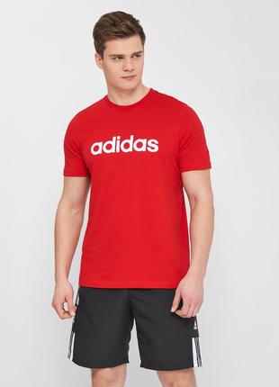 Футболка adidas essentials embroidered linear logo