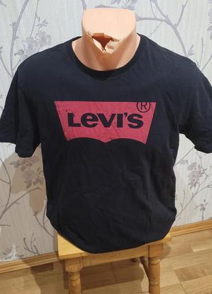 Levi's футболка