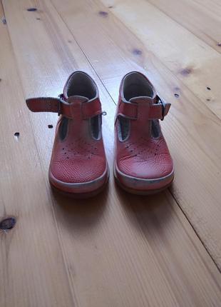 Дитячі туфельки
