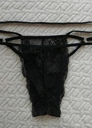 Круживні красиві еротичні трусики