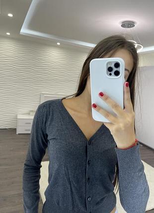 Кардиган школьный можно одеть на белое поло